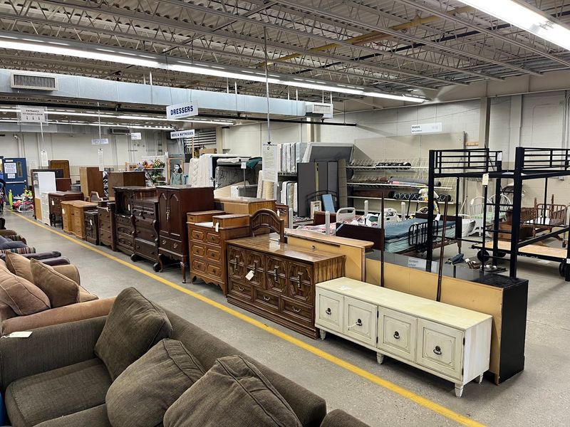 Kiwanis Thrift Sale, Ann Arbor