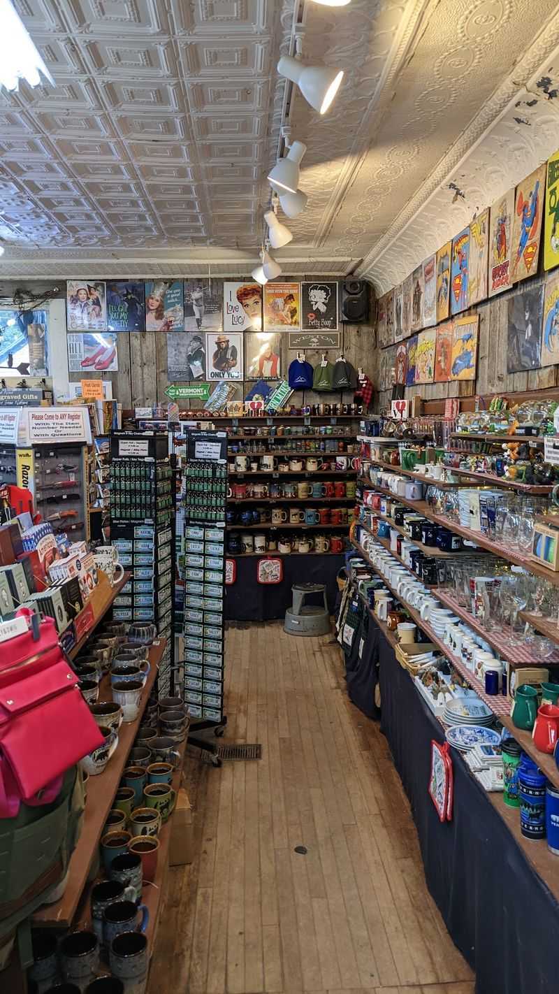 The Vermont Country Store, Weston
