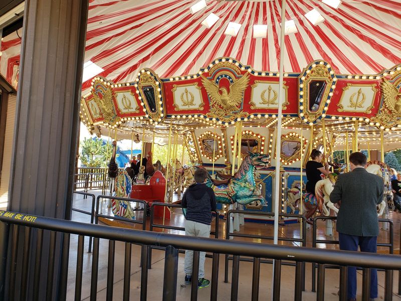 The Old-Fashioned Nebraska Carousel Where Kids Ride Tigers And Giraffes For $4 Every Summer - Decor Hint Two Full Circles for Four Dollars