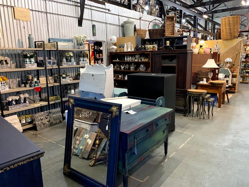 Aisles Of Vintage Toys And Retro Games Make This South Carolina Store Easy To Browse For Hours - Decor Hint Objects That Tell Everyday Stories