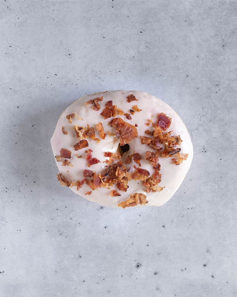 This Connecticut Donut Shop Makes Maple Bacon Donut Fans Can’t Stop Talking About - Decor Hint Maple And Bacon Create The Signature Combination
