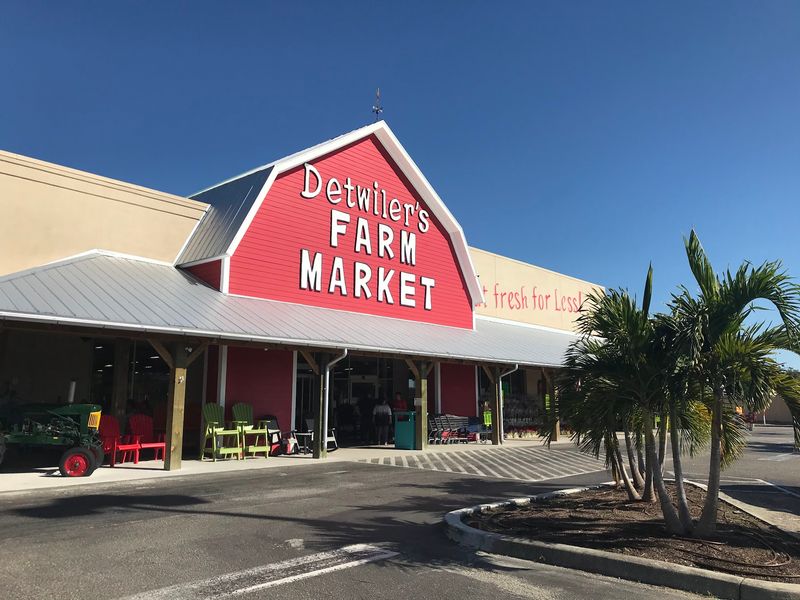 Groceries Cost Less At This Florida Farm Market Than At The Supermarket Down The Road - Decor Hint From a Roadside Stand to a Family Operation