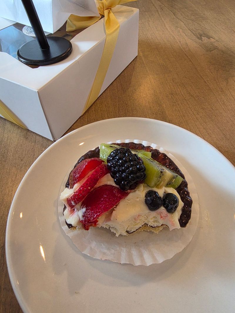 The Fruit Tart People Drive From Louisville To Buy