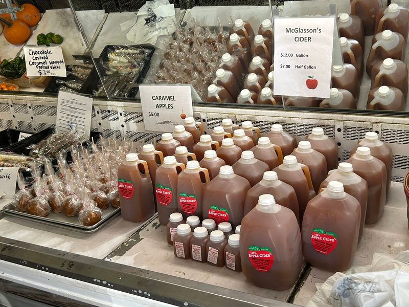 Fresh-Pressed Cider Is A Fall Favorite