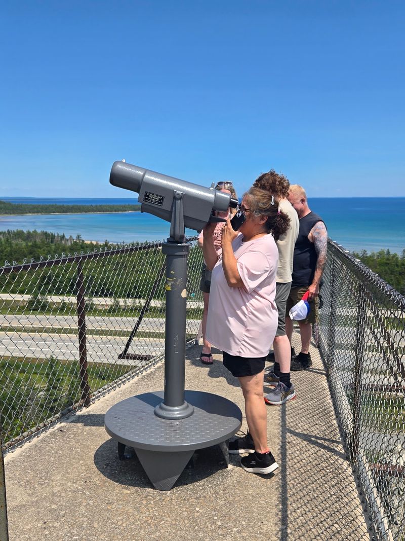 This Historic Overlook In Michigan Will Take Your Breath Away With Its Insane Lake Views - Decor Hint Nearly A Century Of Family Ownership Since 1929