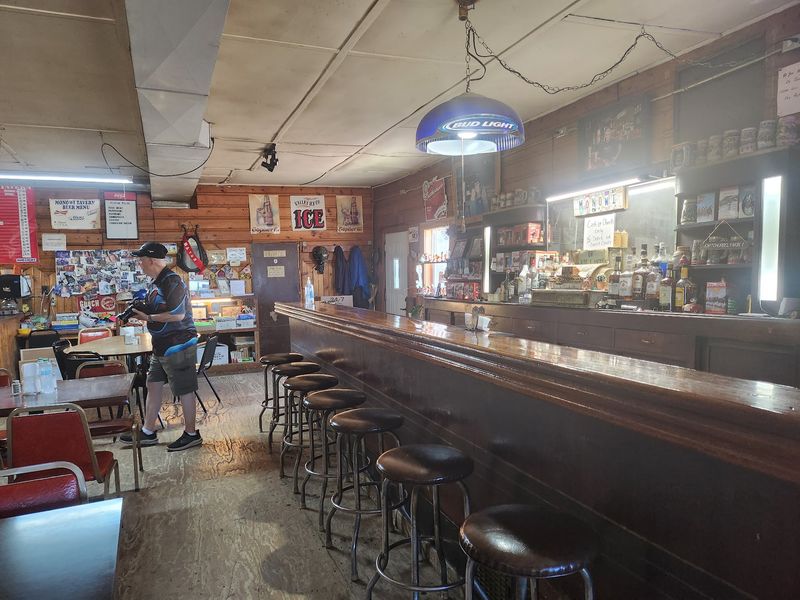 Farmers, Road-Trippers, and a Mayor Who Loves to Chat