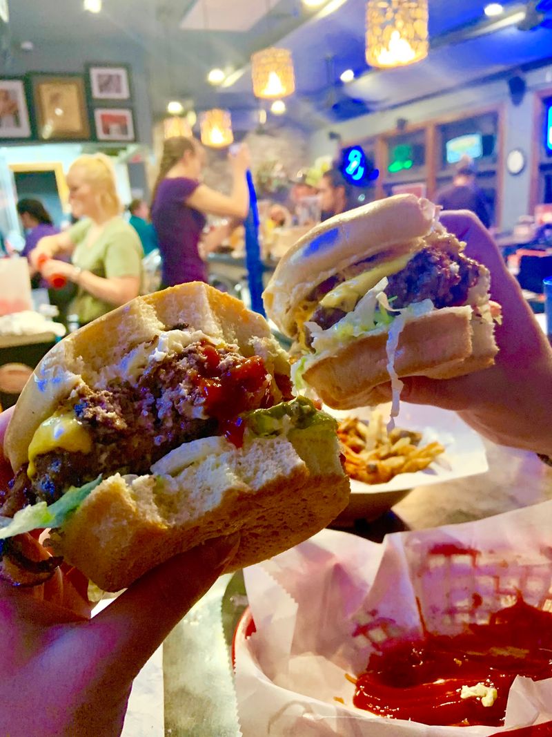 This Nebraska Burger Joint Has Served Hand-Pressed Burgers On Paper Napkins Since 1934 - Decor Hint Who Fits Right In
