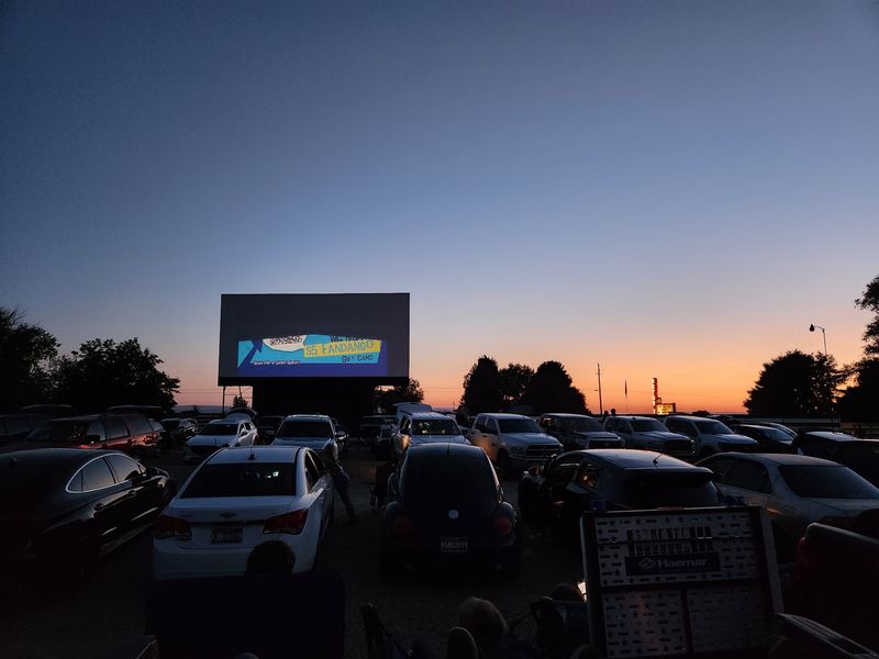 This Vintage Idaho Drive-In Theater Brings All The Simpler-Times Nostalgia Rushing Back - Decor Hint Seven Decades of Movie Nights