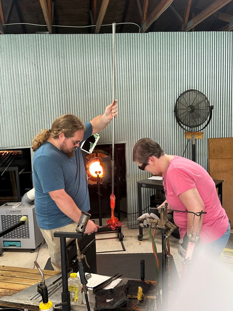 Free Demonstrations Every Weekday