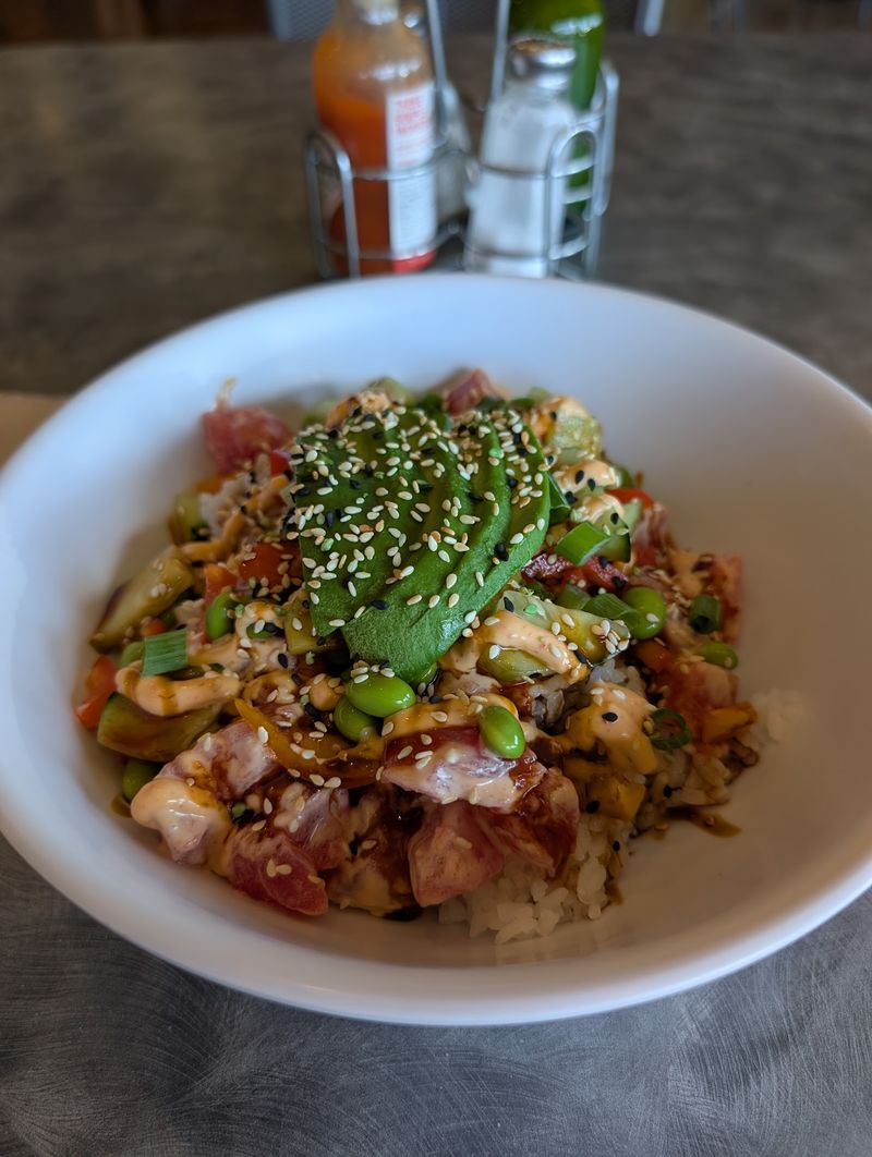 This No-Fuss Idaho Fish Market Also Fries Up Fish And Chips You Order Right At The Counter - Decor Hint Poke Bowls With Island Roots