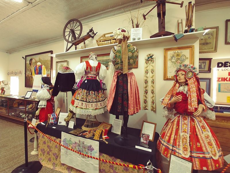 From Bohemia and Moravia to Saline County