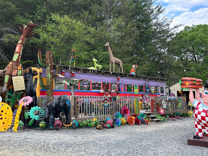 This Massive Georgia Roadside Shop Is Packed With Thousands Of Colorful Metal Treasures - Decor Hint Giraffes Standing Nearly Twenty Feet Tall