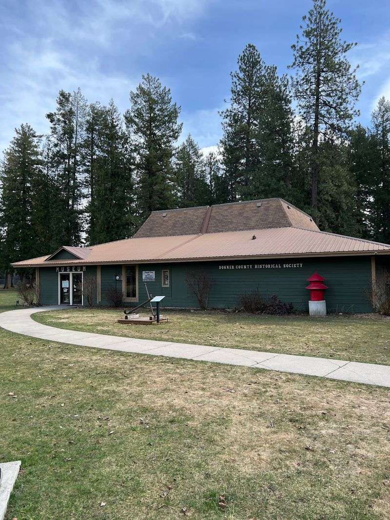 A Sandpoint Museum With A Caboose Out Front Keeps Idaho Panhandle Logging History Alive - Decor Hint A Small Building With A Big Backstory