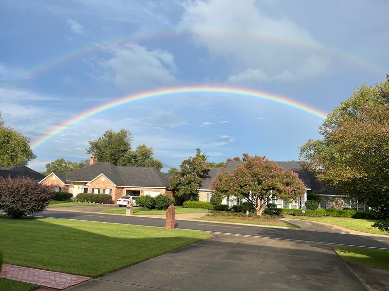 This Louisiana River Town Feels Like A Quiet Affordable Escape With Homes Under $200,000 - Decor Hint Home Prices That Leave Room To Breathe