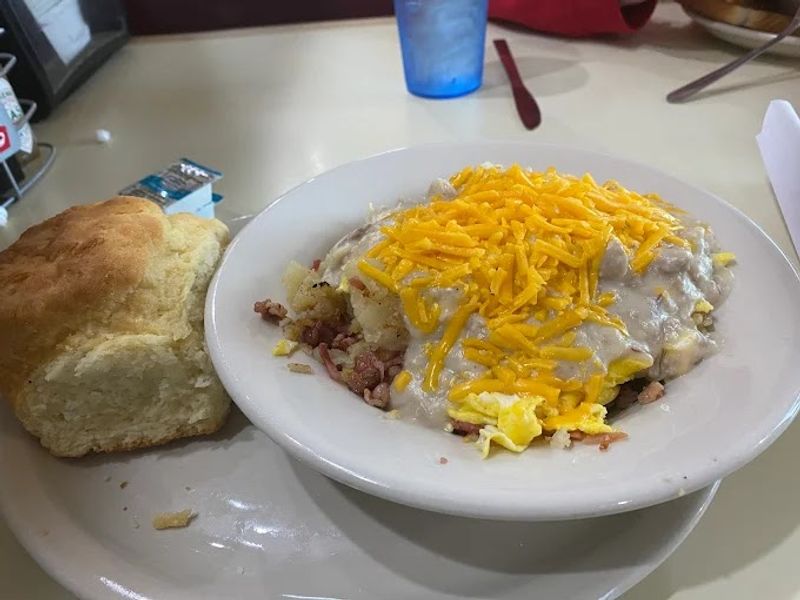 People Are Going Crazy Over The Comforting Meals At This Classic West Virginia Diner - Decor Hint Biscuits Make Breakfast Better