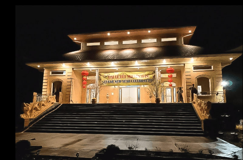 Architecture That Mixes East And West
