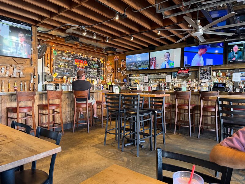 9 Best BBQ Steaks In San Diego, California According To Locals - Decor Hint BBQ House Bar & Grill, Ocean Beach