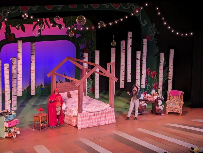 Meet the Cast After the Curtain