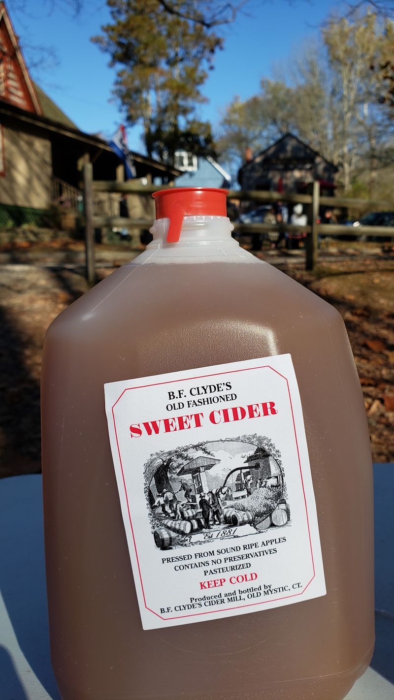 Locals Keep Returning To This Historic Connecticut Destination Every Fall, Home To America’s Last Steam-Powered Cider Mill - Decor Hint The Old Press Turns Apples Into Fresh Sweet Cider