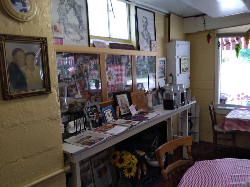 Only Three Tables And Plenty Of Charm