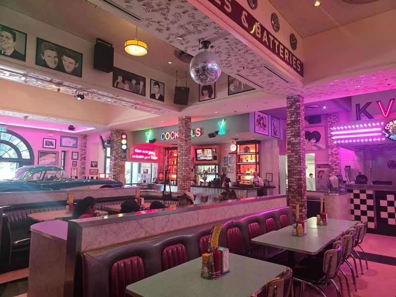 This California Diner Has Dancing Servers, Poodle Skirts And A 1950s Party That Never Ended - Decor Hint Corvette Diner Has Been Entertaining San Diego Since 1987