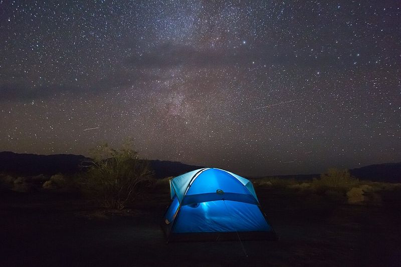 12 California Stargazing Spots To Visit As September Nights Get Longer - Decor Hint Death Valley National Park, Furnace Creek