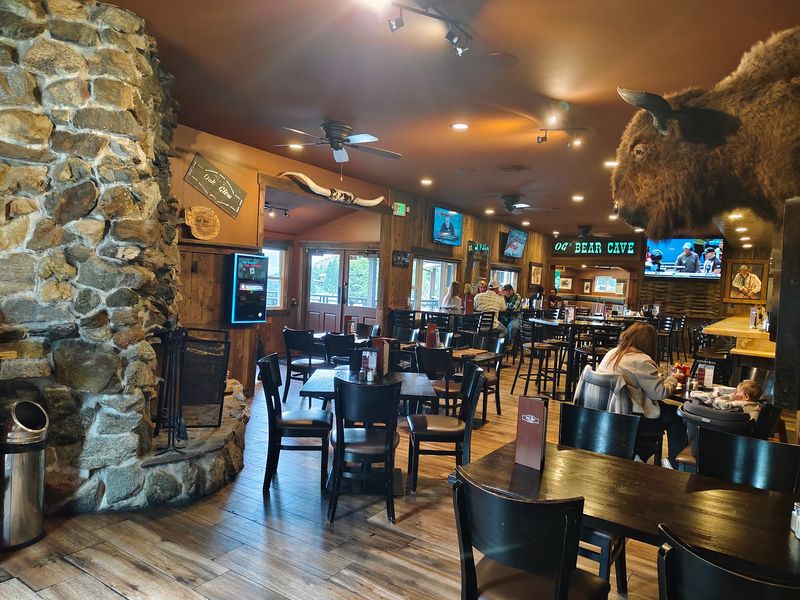 Oak Glen Steak House & Saloon, Yucaipa