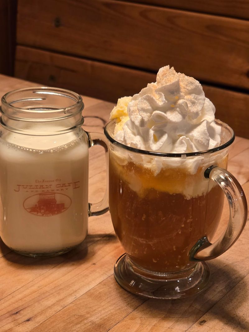 This Cozy California Cafe Serves One Of The Most Famous Apple Pies In The State - Decor Hint The Apple Cider Float Leans Into The Local Theme