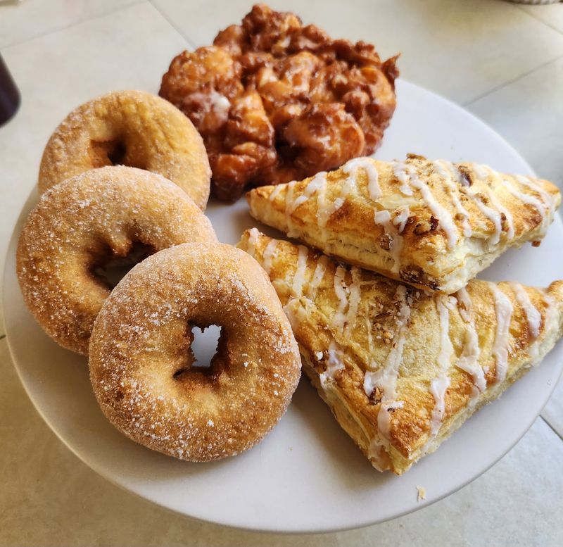 The Red Apple Bakery And Fruit Stand, Murphys: A Roadside Reward