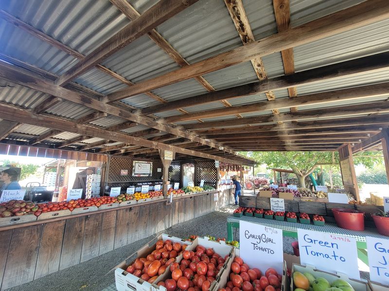 Smith Family Farm: A Real Working Market