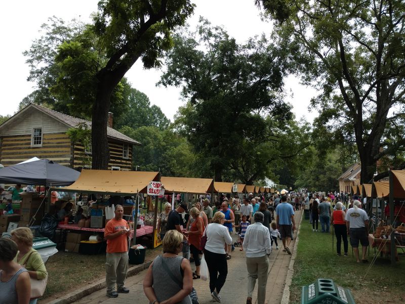 This Free North Carolina Apple Festival Takes Over A Historic Park This Weekend - Decor Hint Admission Is Free, So The Whole Family Can Join The Fall Fun
