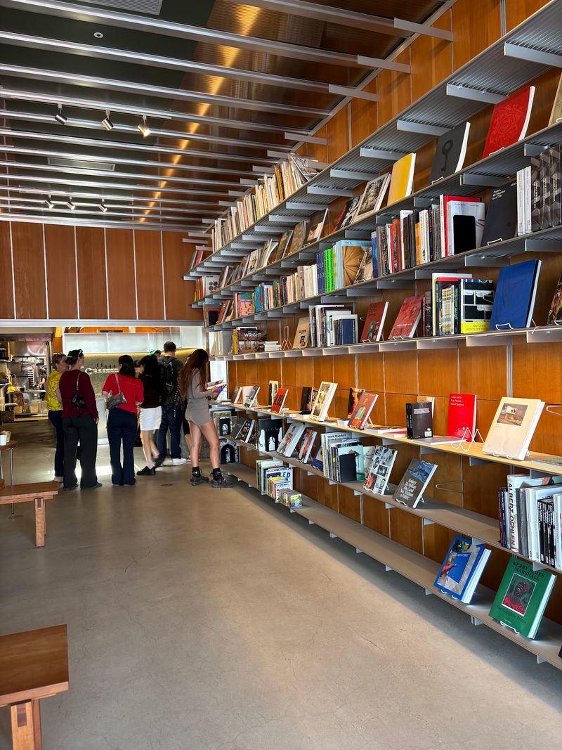 Architecture Books, Los Angeles