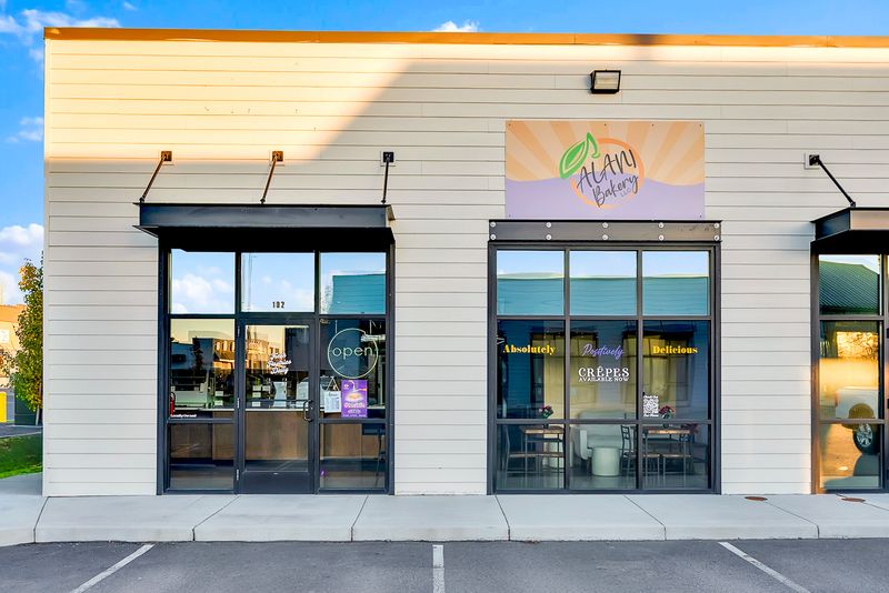 12 Best Hidden Bakeries In Coeur D'Alene, Idaho Locals Try To Keep Secret - Decor Hint Alani Bakery's Creative Confections