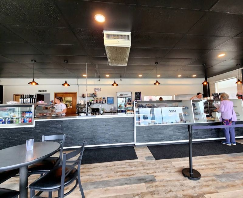 12 Best Hidden Bakeries In Coeur D'Alene, Idaho Locals Try To Keep Secret - Decor Hint Breaking Bread Artisan Bistro's Wholesome Creations