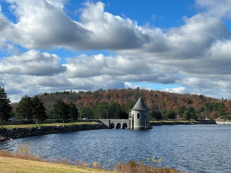 This Enormous Connecticut Reservoir Was Built Over An Entire Forgotten Village - Decor Hint Homes And Farms Vanished Beneath The Project