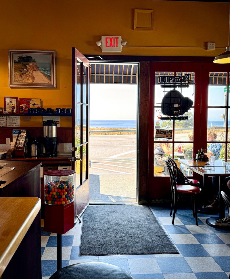 Whale City Bakery In Davenport