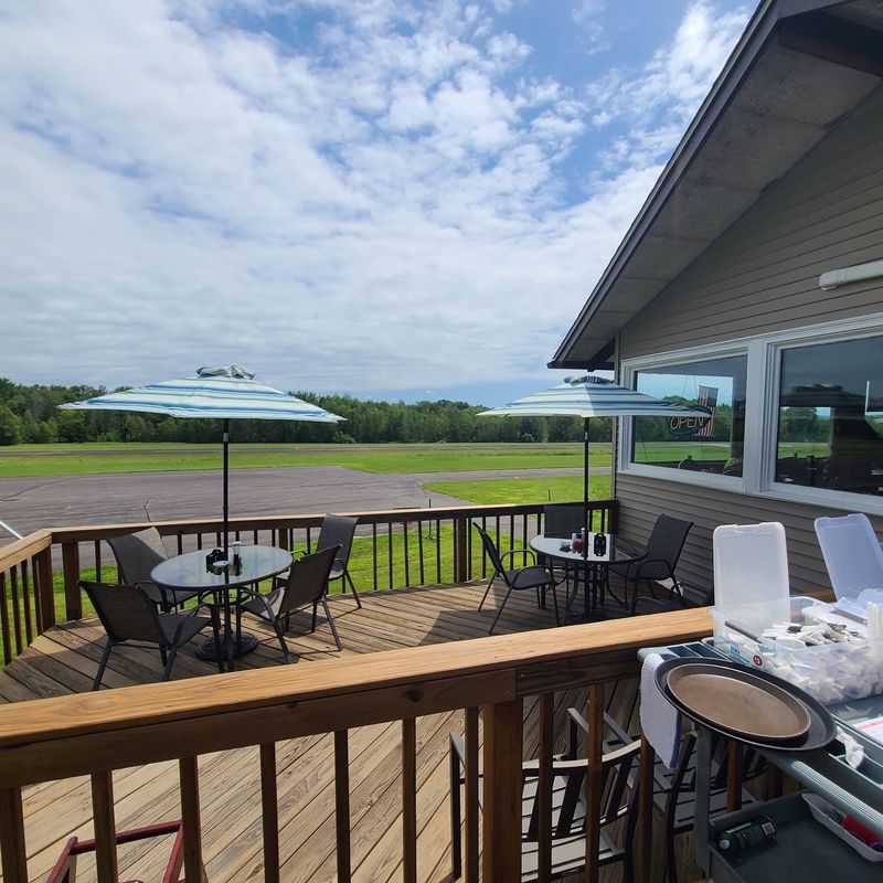 Betty Boop's Airport Cafe, Honesdale