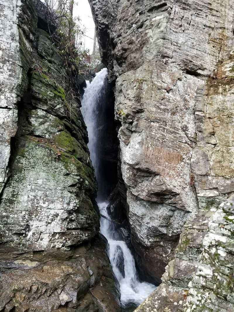 Raven Cliff Falls Trail, Cleveland