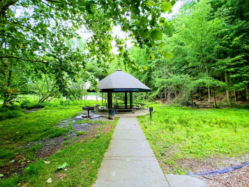 10 Kentucky Nature Playgrounds With Treehouses, Trails And Endless Adventure - Decor Hint Jefferson Memorial Forest