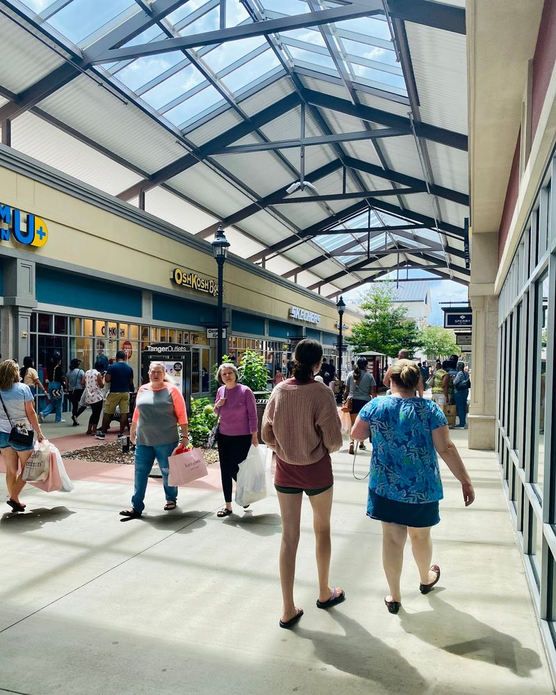 Bargain Hunters Can Chase Deals Across Clothing, Shoes And Accessories
