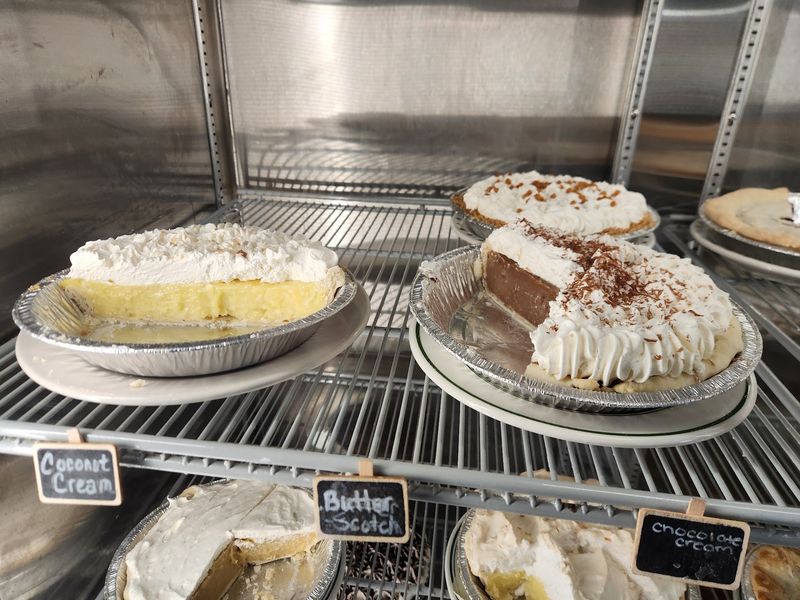 People Are Going Crazy Over The Comforting Meals At This Classic West Virginia Diner - Decor Hint Breakfast With A Sweet Twist