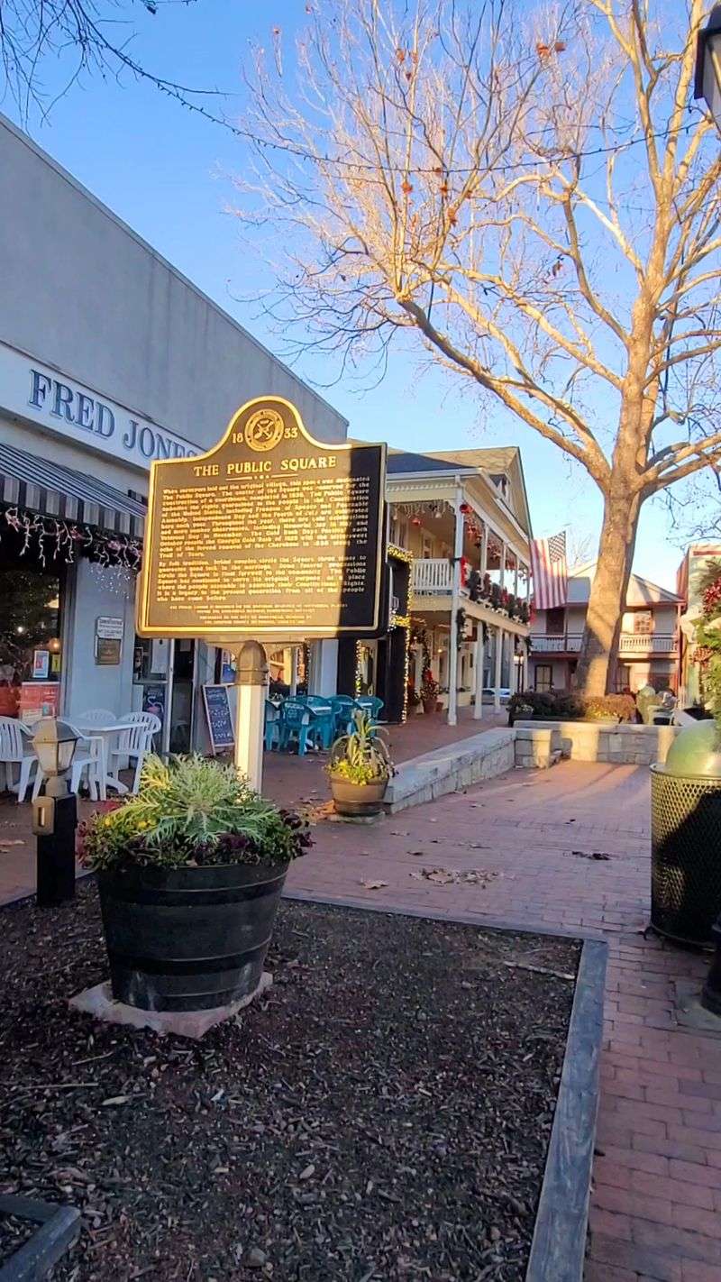 Dahlonega
