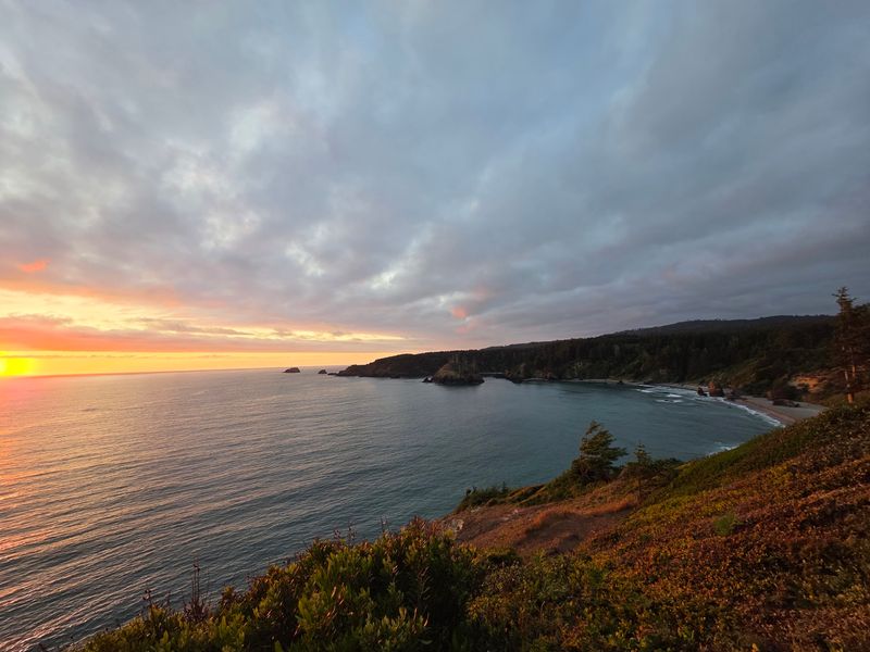 Trinidad: Tiny Town, Giant Views