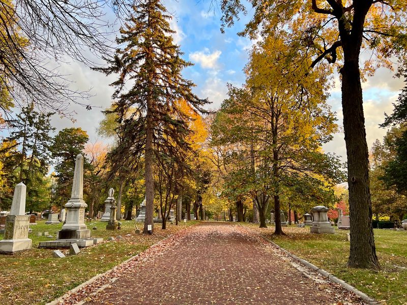 Wyuka Funeral Home & Cemetery In Lincoln