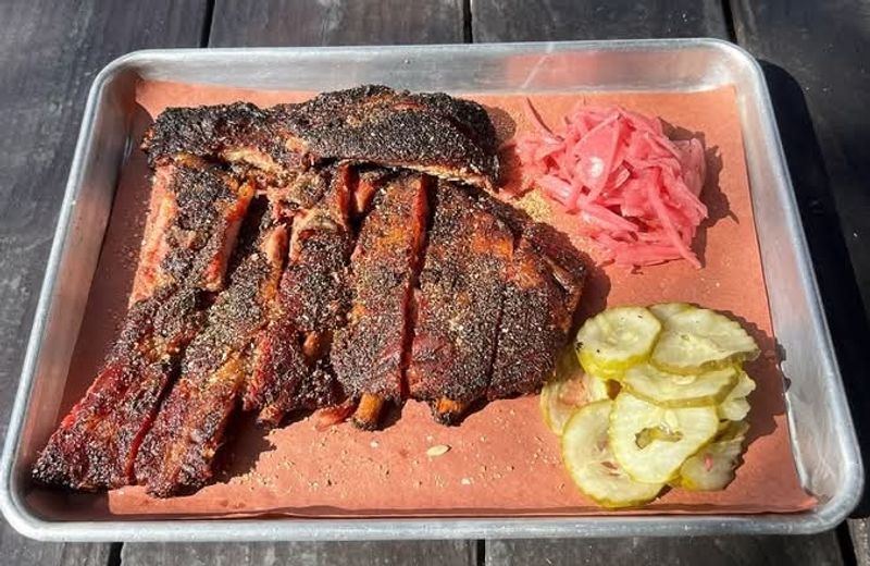 9 Best BBQ Steaks In San Diego, California According To Locals - Decor Hint Smokin J's BBQ & Taphouse, Gaslamp Quarter