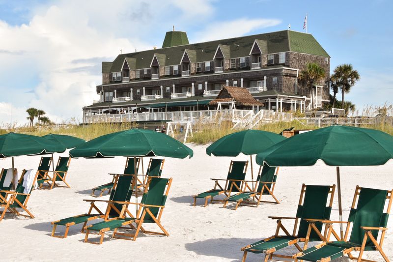 Henderson Park Inn, Destin