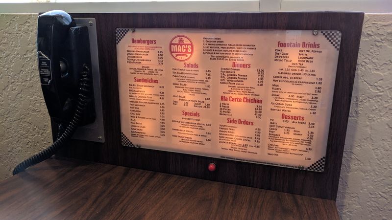 Nebraska’s Best Juicy Cheeseburgers Are Hiding At This Classic Drive-In - Decor Hint Order From Your Booth Phone