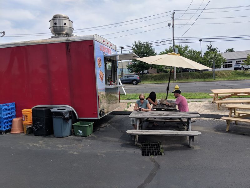 Twin Rolls Reward Bigger Appetites