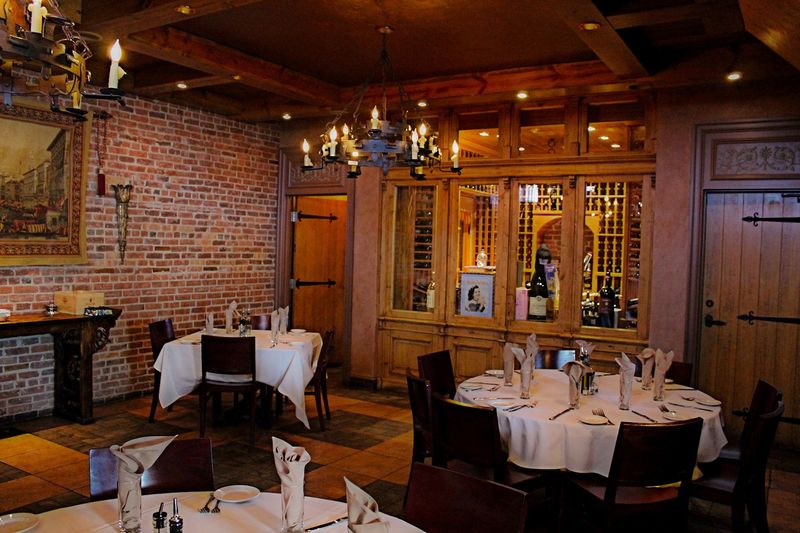 Roma Ristorante Italiano, Oakville