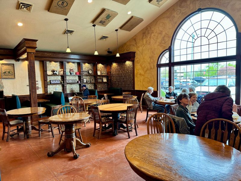 A Cafe Built For Sitting Down A While